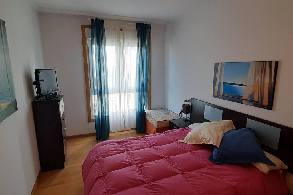 Appartement Apartamento 1ª Linea Con Vistas A La Playa à San Cibrao Extérieur photo